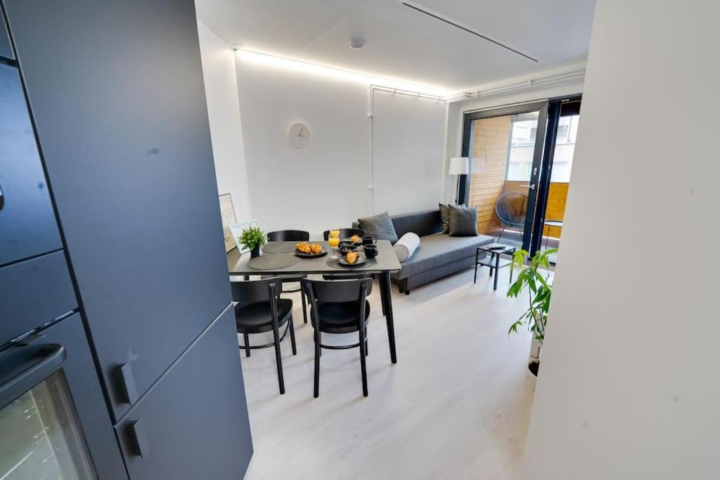 Best Location In Tampere! Modern City Apartment, 2Rooms, Kitchen And Balcony מראה חיצוני תמונה