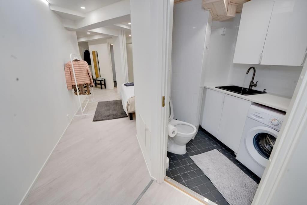 Best Location In Tampere! Modern City Apartment, 2Rooms, Kitchen And Balcony מראה חיצוני תמונה