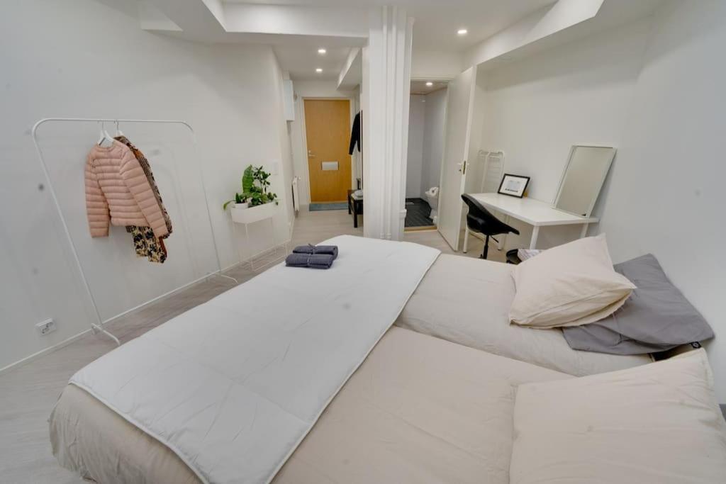 Best Location In Tampere! Modern City Apartment, 2Rooms, Kitchen And Balcony מראה חיצוני תמונה